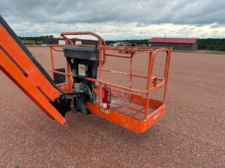 jlg-600aj-image-30