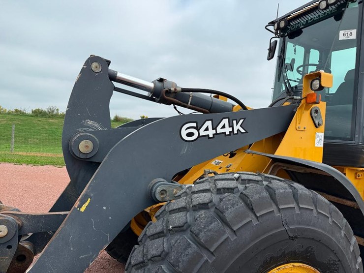 deere-644k-image-27
