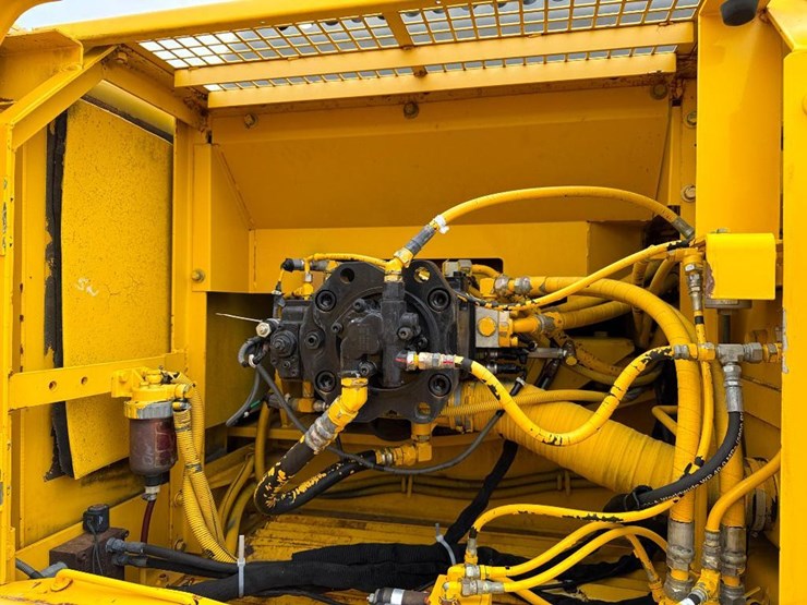 kobelco-sk330-lc-image-50
