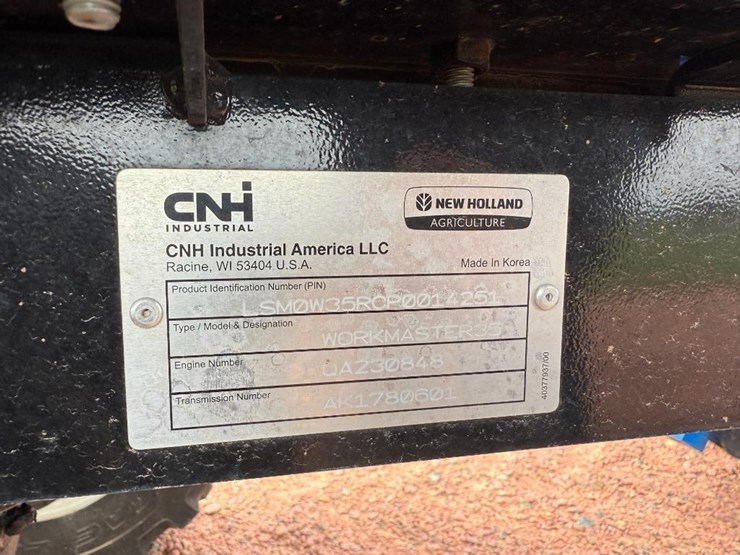 new-holland-workmaster-35-image-43