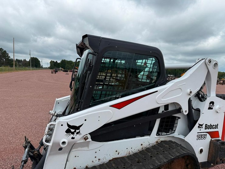 bobcat-t595-image-14