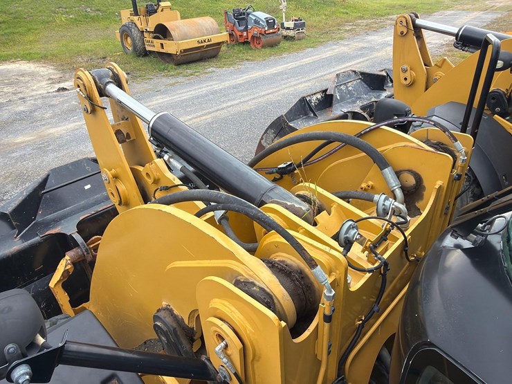 2019-caterpillar-926m-image-20