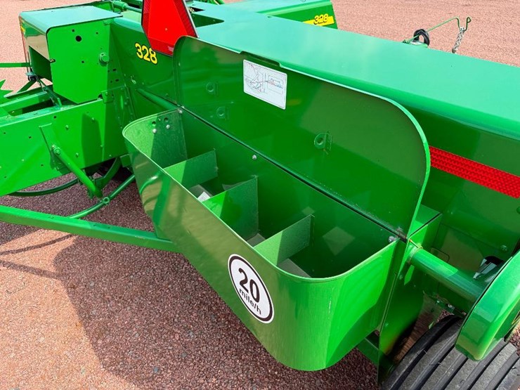 2022-john-deere-328-image-23