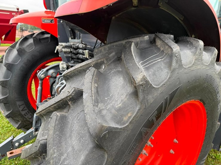 kubota-m6-111-image-8