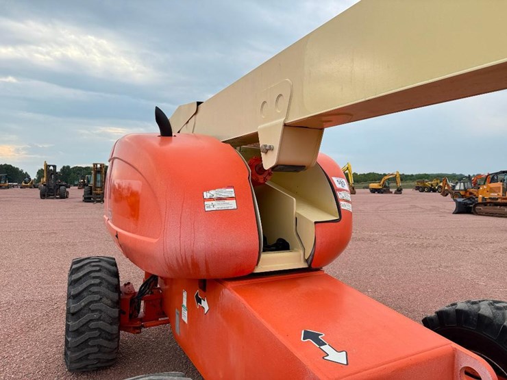 jlg-660sj-image-19
