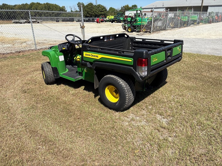 john-deere-gator-image-3