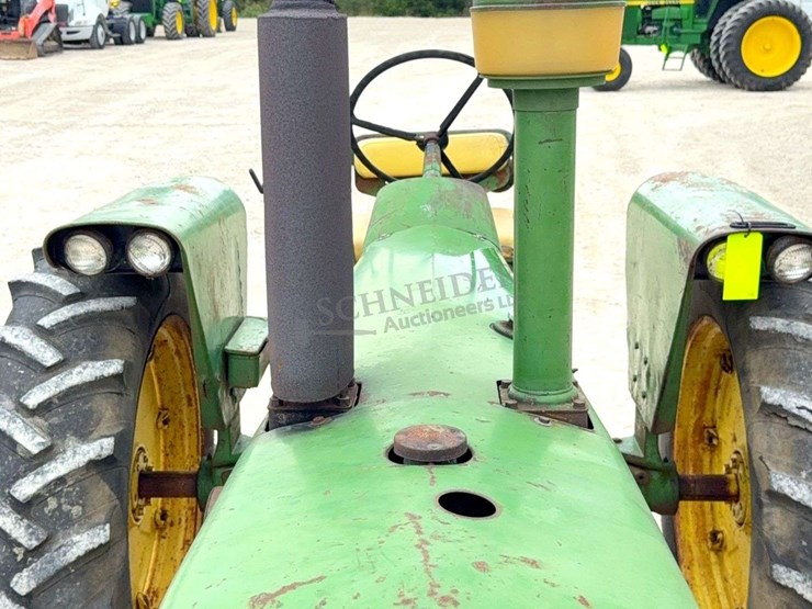 john-deere-630-image-11