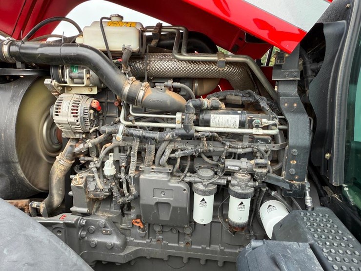 massey-ferguson-6480-image-37