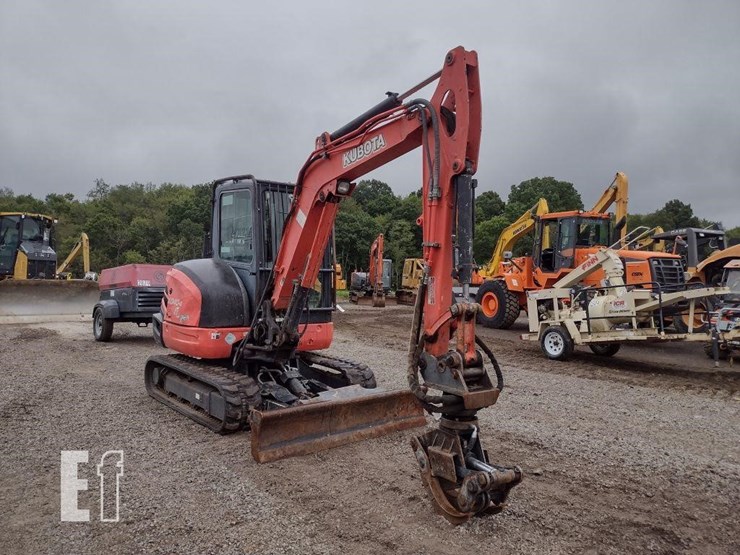 2016-kubota-kx040-4-image-39