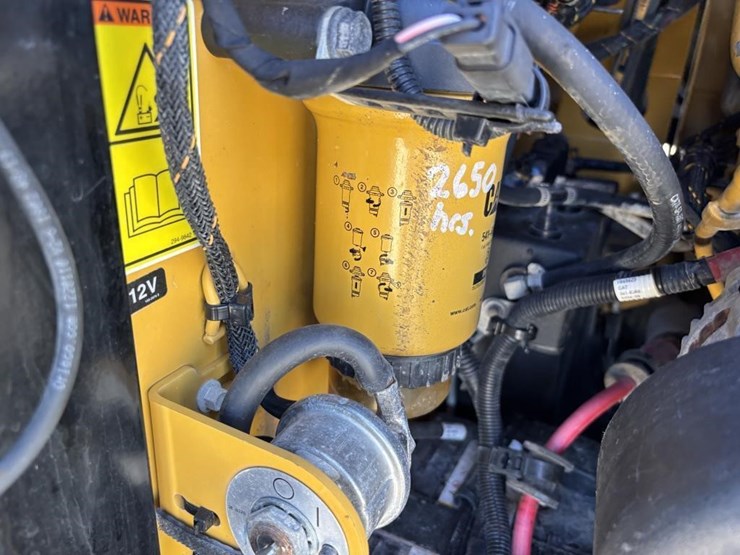 2020-caterpillar-289d3-image-39