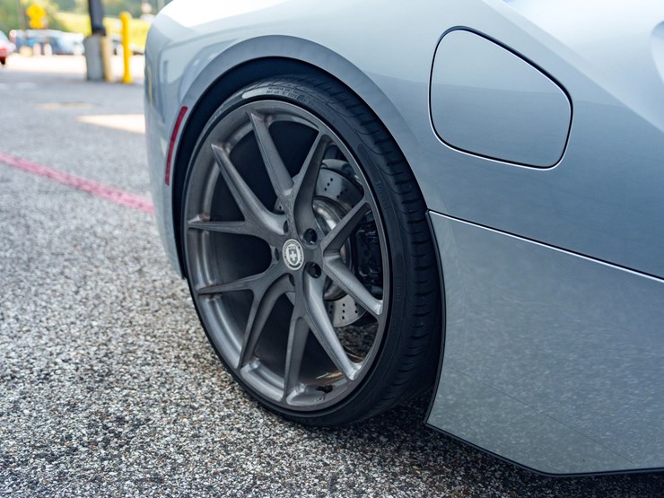 #1064-•-2015-bmw-i-8-image-39