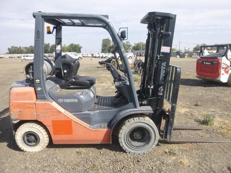 toyota-8fgu25-image-12