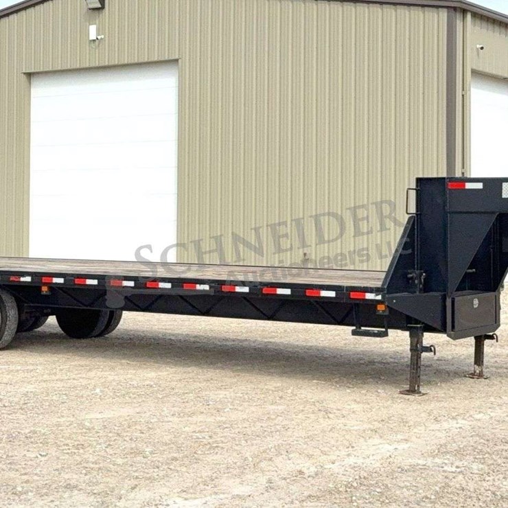 2020 Rice 30' flatbed gooseneck trailer