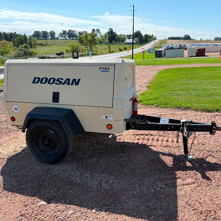 2019 DOOSAN P185