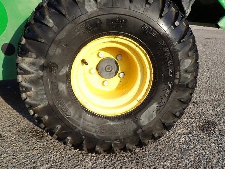 2012-john-deere-gator-image-5