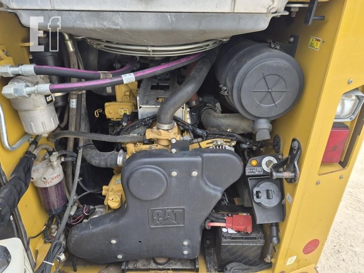 caterpillar-299d2-image-16