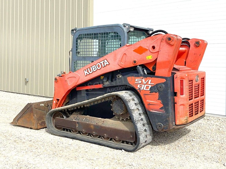 2015-kubota-svl90-image-6