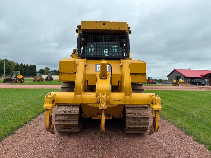 caterpillar-d6t-xl-image-5