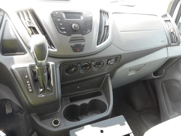 2017-ford-transit-image-21