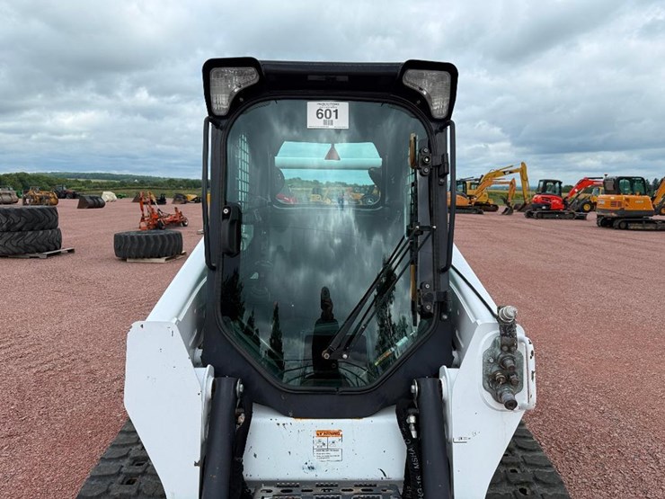 bobcat-t595-image-17
