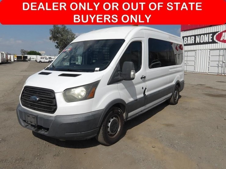 2017-ford-transit-image-1