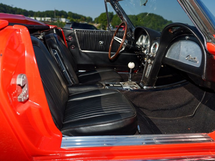 #1032-•-1964-chevrolet-corvette-convertible-image-56