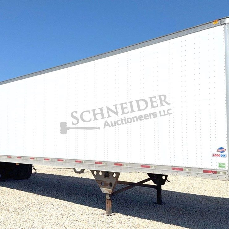 2008 UTILITY 4000DX