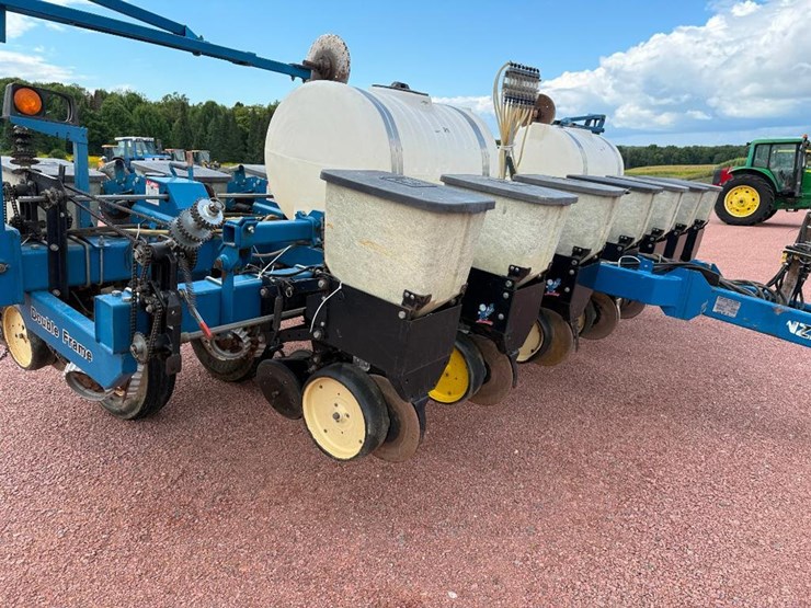 1999-kinze-2000-image-13