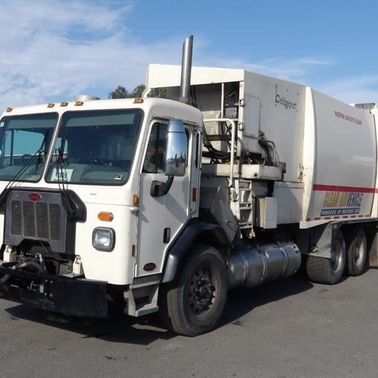 2019 PETERBILT 520