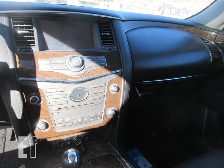 2015-infiniti-qx80-image-7