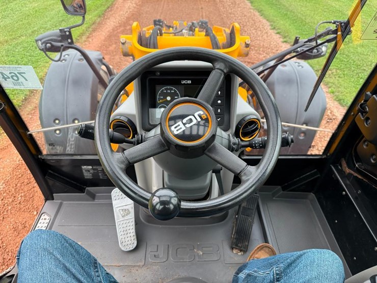 jcb-tm320-image-56