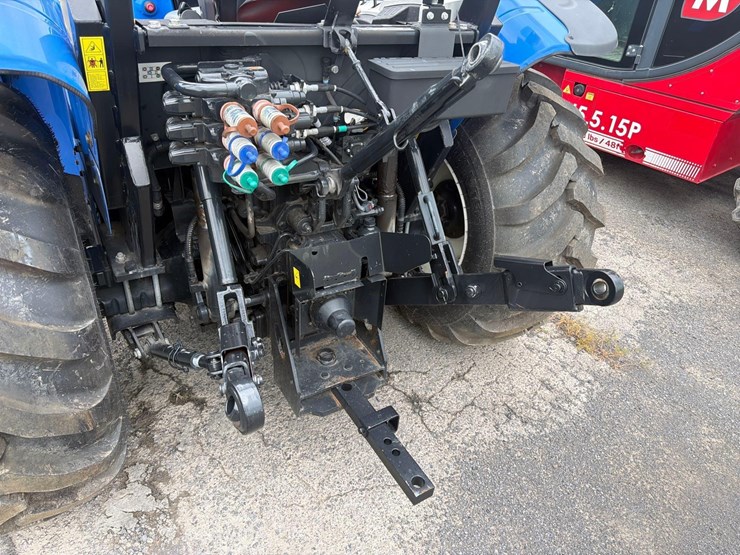 new-holland-workmaster-120-image-8