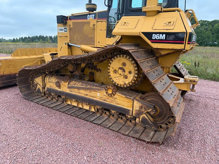 caterpillar-d6m-lgp-image-8