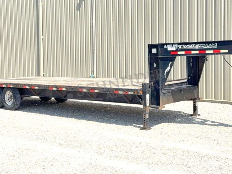 2014-trailerman-29'-flatbed-gooseneck-trailer-image-1