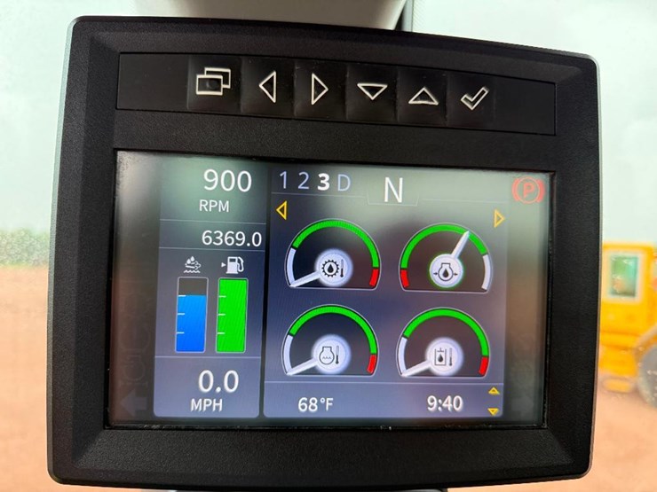 2019-deere-544l-image-76