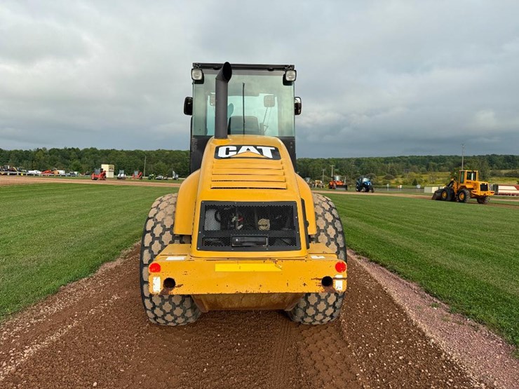 caterpillar-cs-563e-image-5