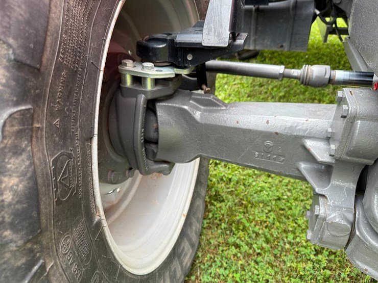 massey-ferguson-6480-image-44