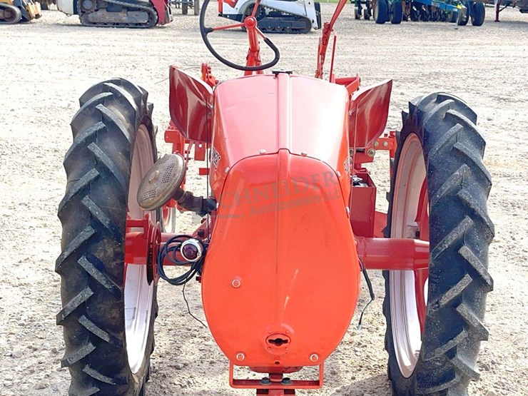 allis-chalmers-model-g-tractor-image-7
