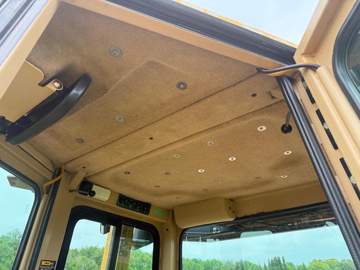caterpillar-d6m-lgp-image-50