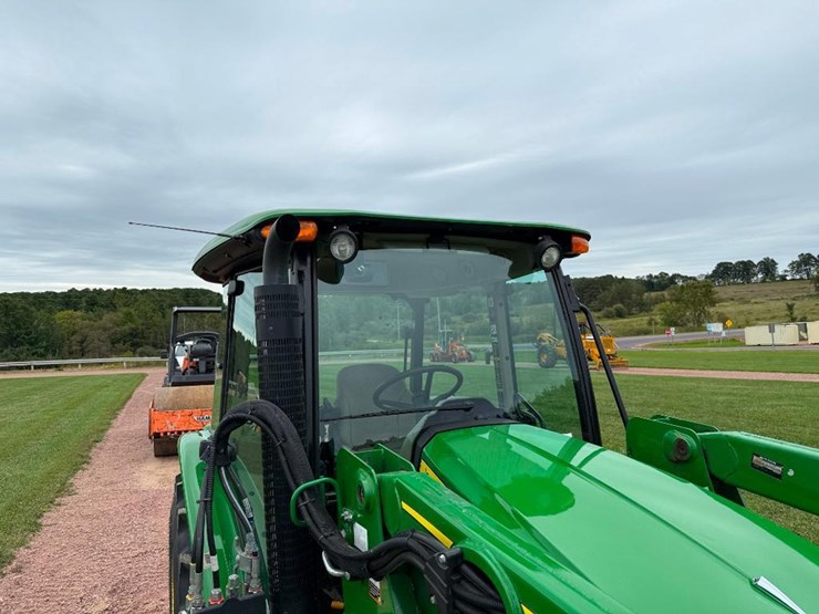 john-deere-5075e-image-17