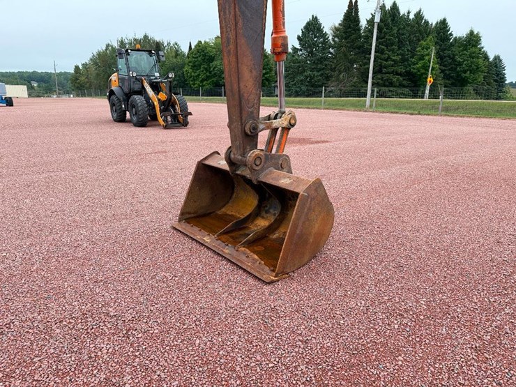 john-deere-2010-image-33