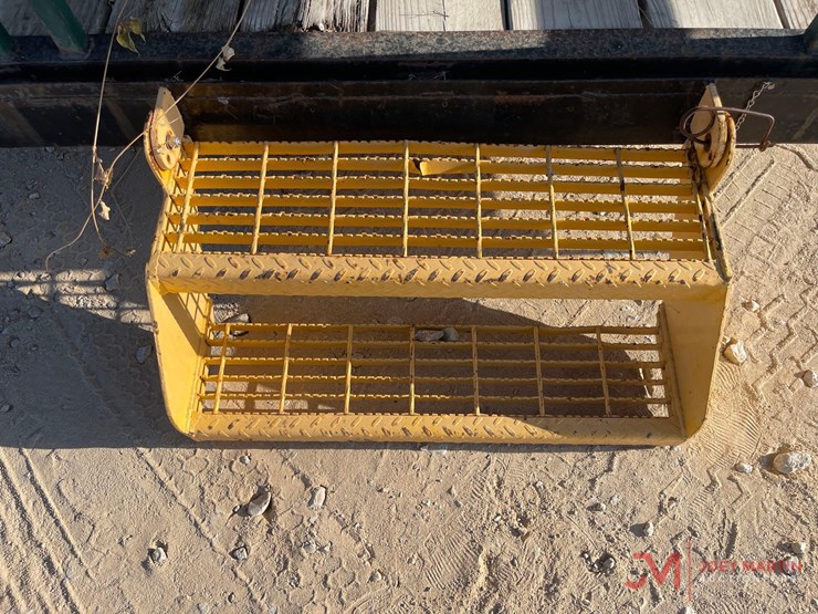 2013-top-hat-t/a-cooling-trailer-image-16