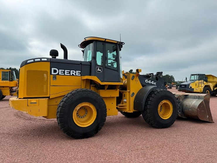 deere-644k-image-4