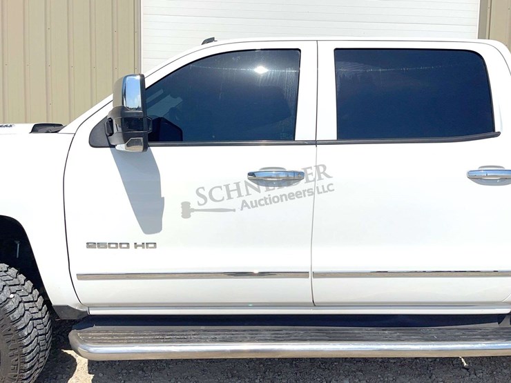 2015-chevrolet-2500hd-image-65