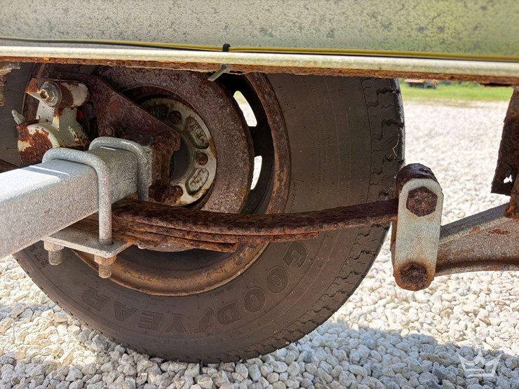 2004-continental-16-ft-image-30