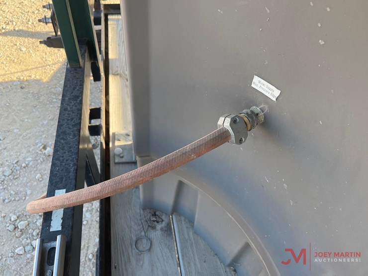 2013-top-hat-t/a-cooling-trailer-image-22