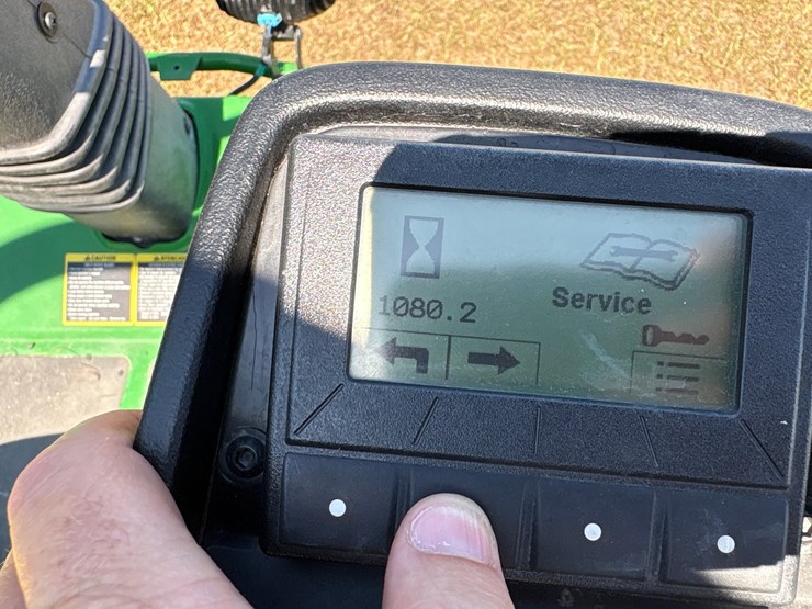 john-deere-8000a-image-10