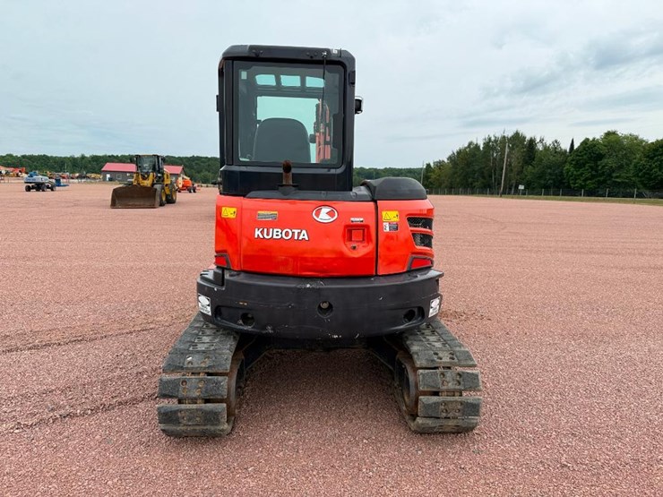 kubota-u55-4-image-4