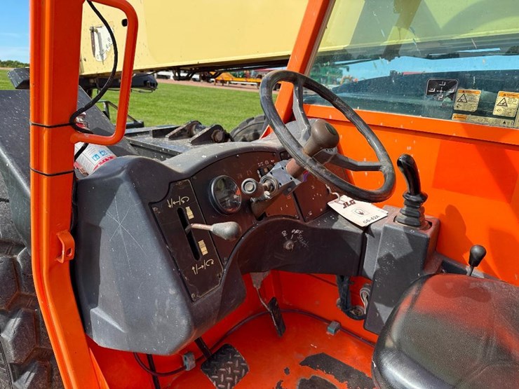 2014-jlg-g6-42a-image-36