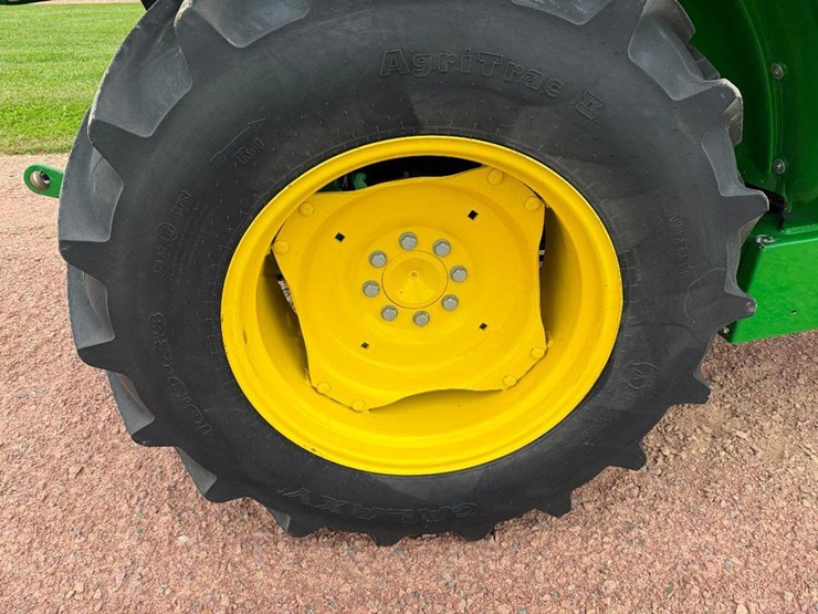 john-deere-5075e-image-9